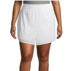 NWT Ladies Avia Running Short Vivid White Size XXL